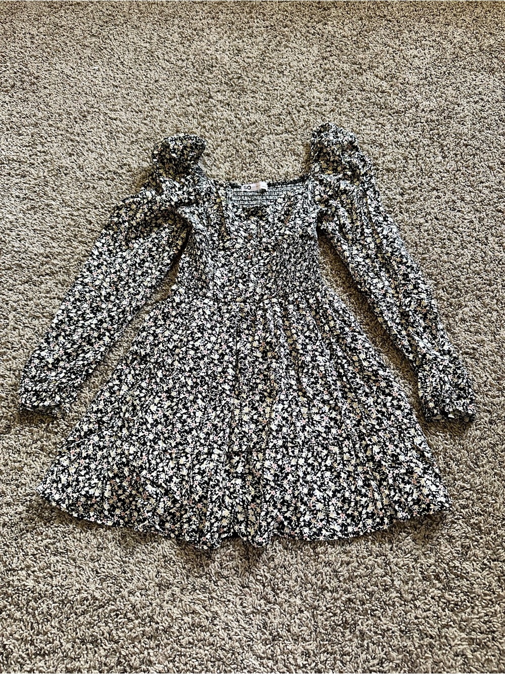 SO Goods For Life Floral Smocked Long Sleeve Dress - Size XS